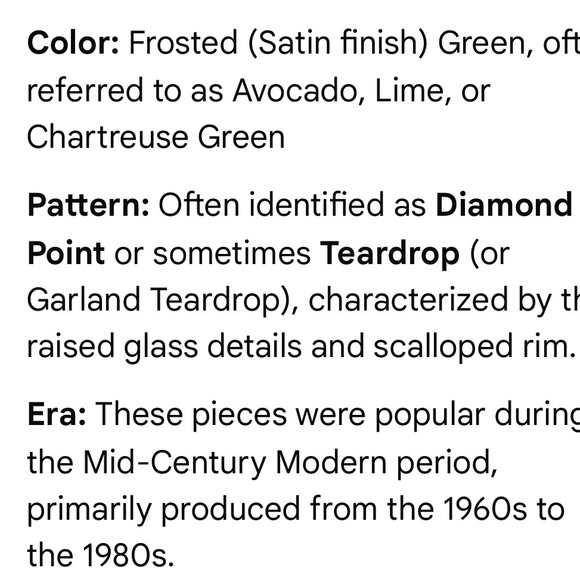 Green Glass Pedestal Bowl with Lid - Picture 7 of 7